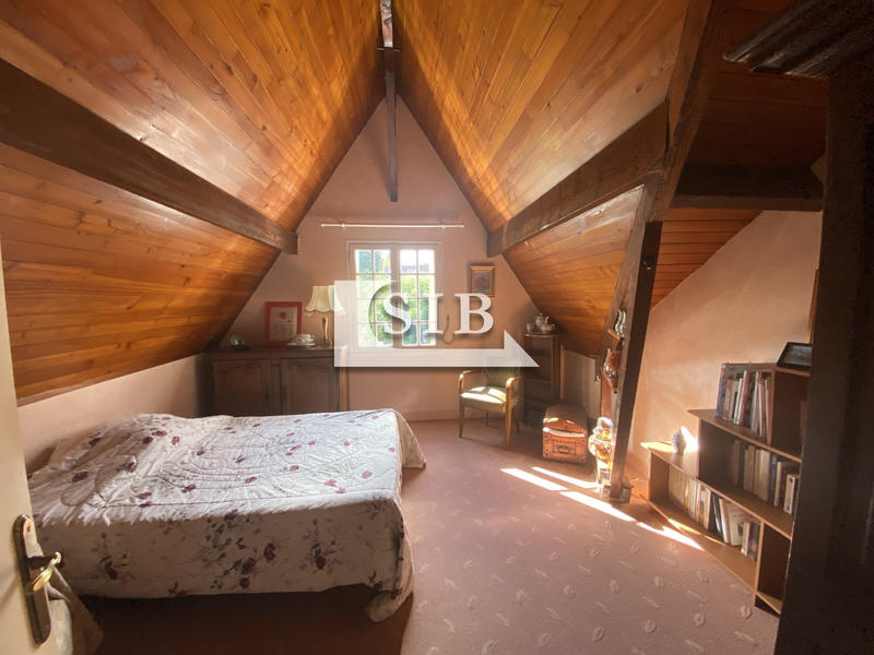 Maison - 149 m² - 7 pièces