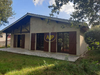 Maison - 81 m² - 4 pièces