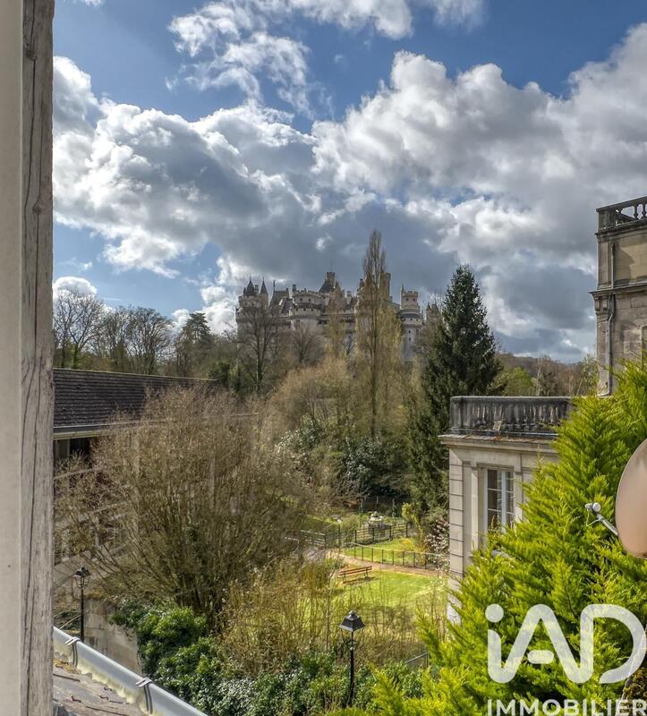 Maison - 205 m² - 7 pièces