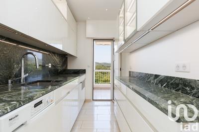 Appartement - 78 m² - 3 pièces