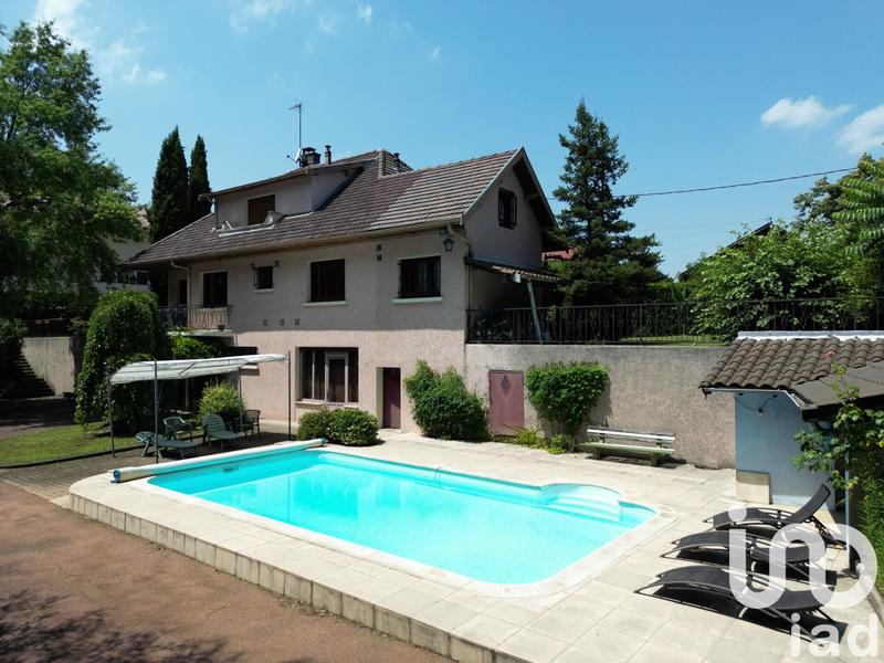 Maison - 183 m² - 6 pièces