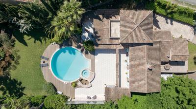 Maison - 165 m² - 5 pièces