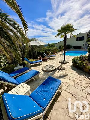 Maison - 141 m² - 5 pièces