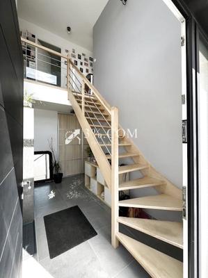 Maison - 170 m² - 7 pièces