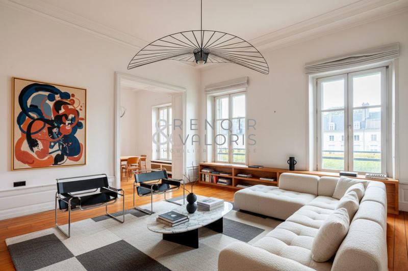 Appartement - 140 m² - 5 pièces