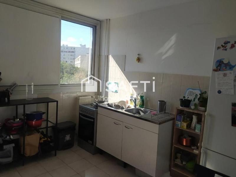 Appartement - 75 m² - 3 pièces