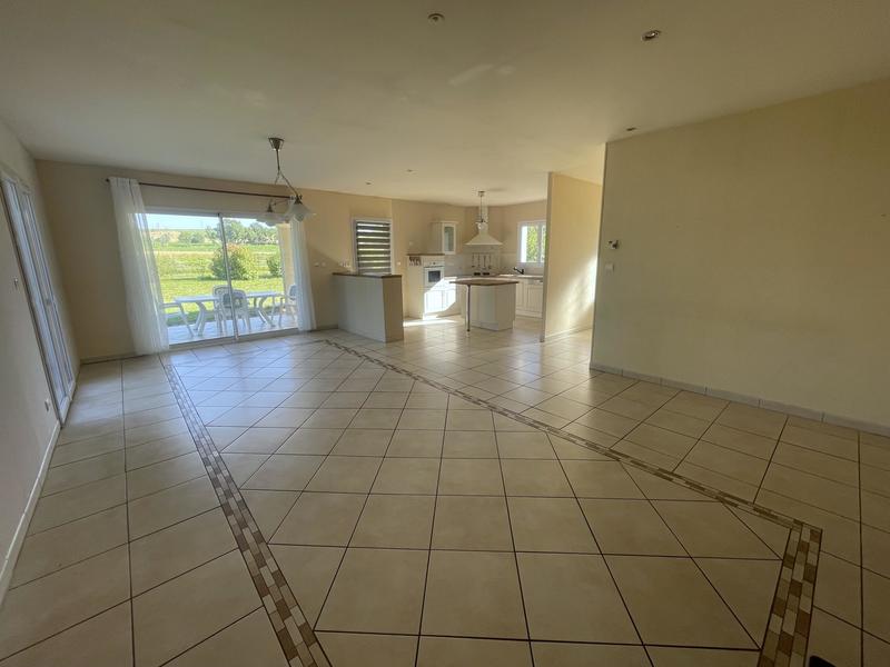 Maison - 159 m² - 6 pièces