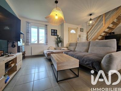 Maison - 121 m² - 5 pièces