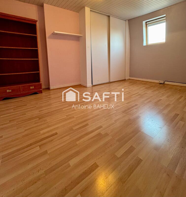 Maison - 156 m² - 6 pièces