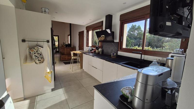 Maison - 187 m² - 6 pièces