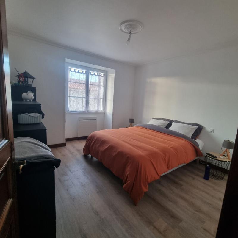 Maison - 170 m² - 8 pièces