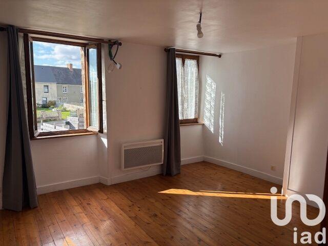 Maison - 97 m² - 3 pièces