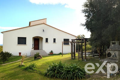 Villa - 220 m² - 7 pièces