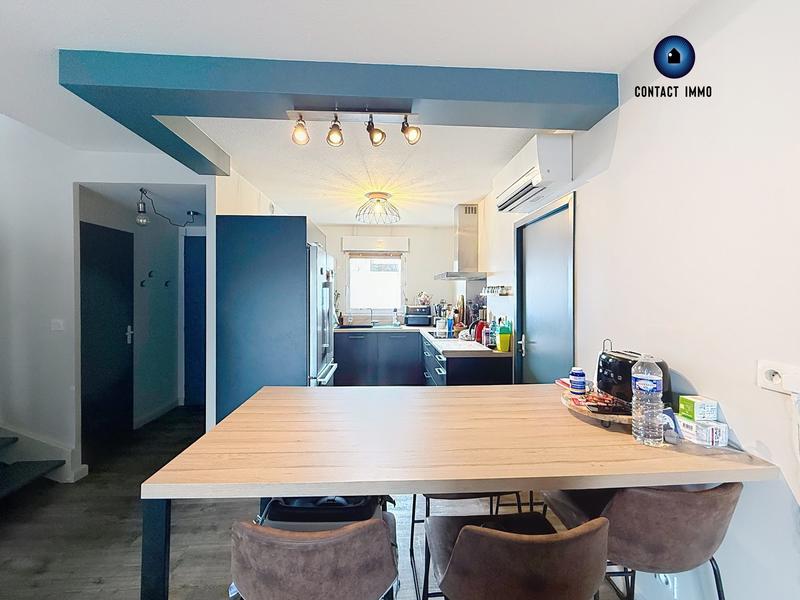 Maison - 93 m² - 5 pièces