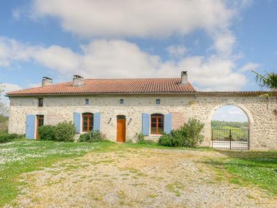 Maison - 350 m² - 11 pièces