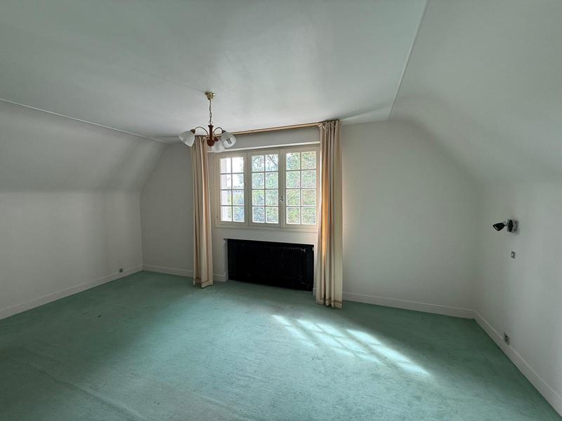 Maison - 163 m² - 6 pièces