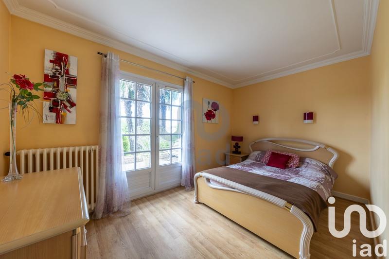 Maison - 195 m² - 8 pièces
