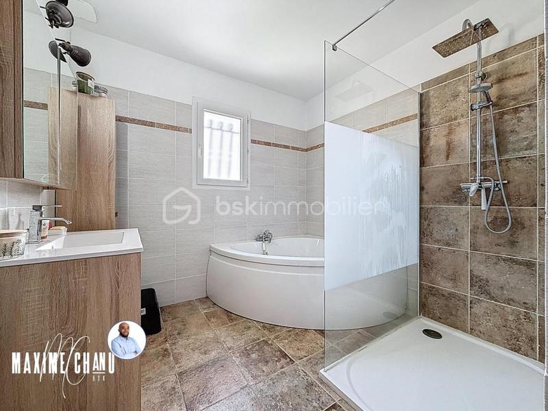 Maison - 144 m² - 5 pièces