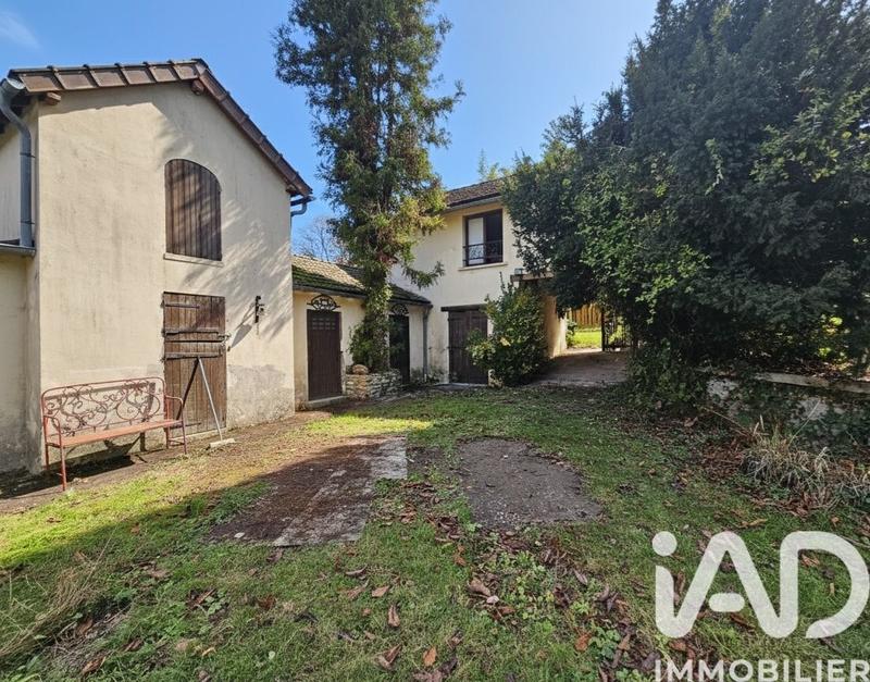 Maison de village - 264 m² - 10 pièces