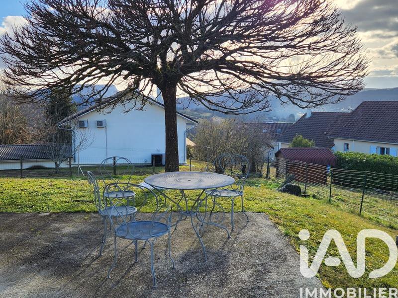 Maison - 111 m² - 6 pièces