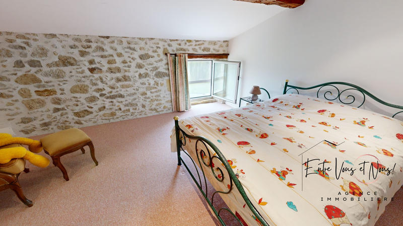 Maison ancienne - 415 m² - 11 pièces