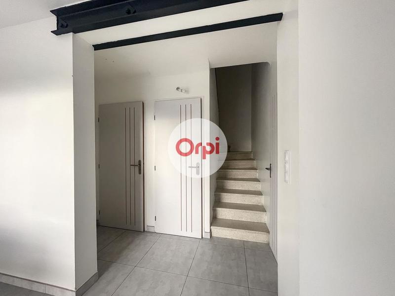 Appartement - 9 m² - 2 pièces