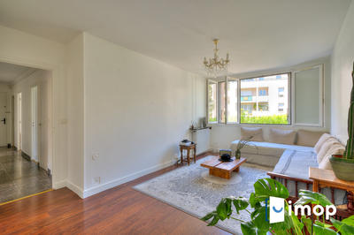 Appartement - 76 m² - 4 pièces