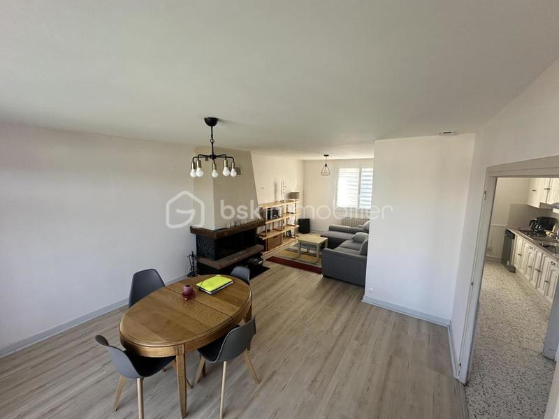 Maison - 101 m² - 6 pièces