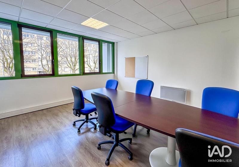 Bureau - 330 m²