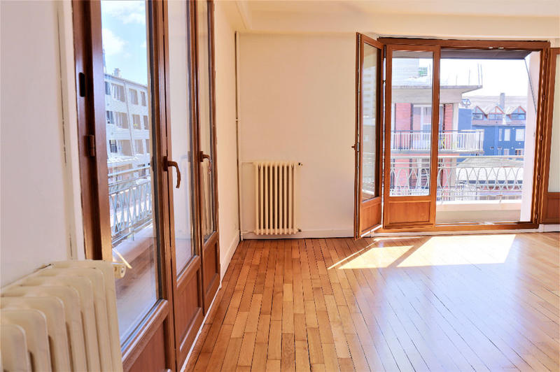Appartement - 93 m² - 4 pièces