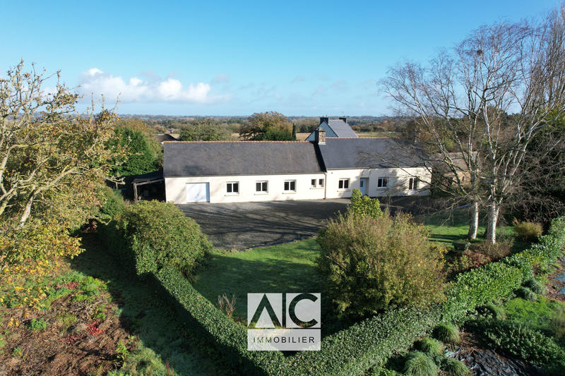 Maison - 130 m² - 5 pièces