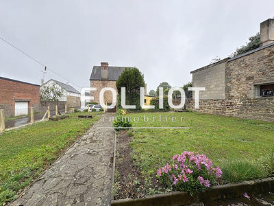 Maison - 102 m² - 6 pièces