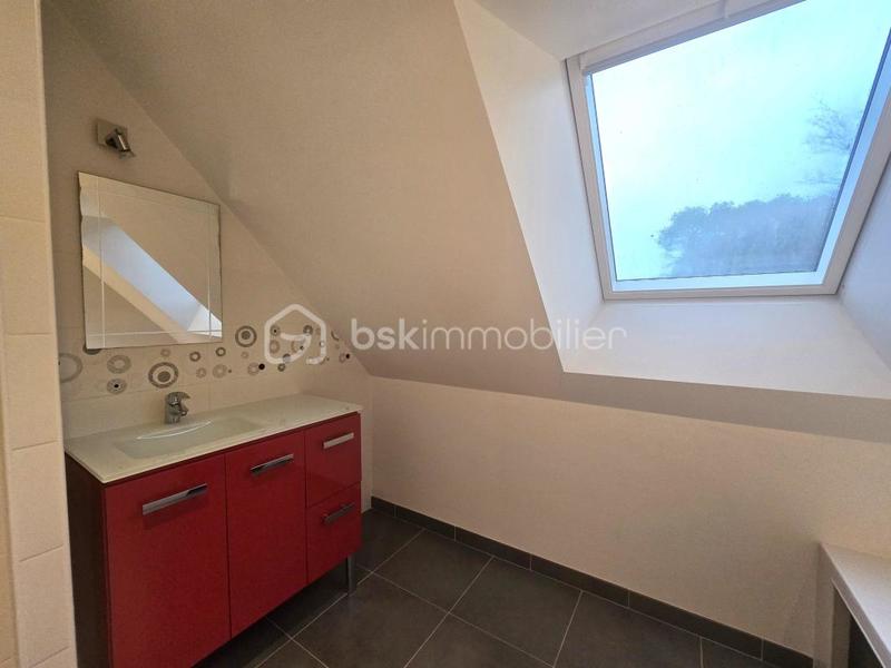 Maison - 135 m² - 6 pièces