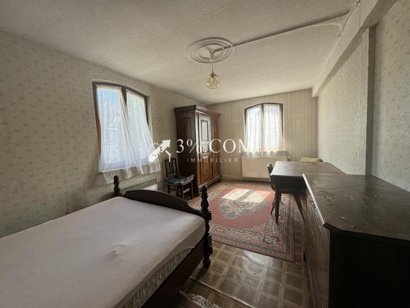 Corps de ferme - 180 m² - 8 pièces