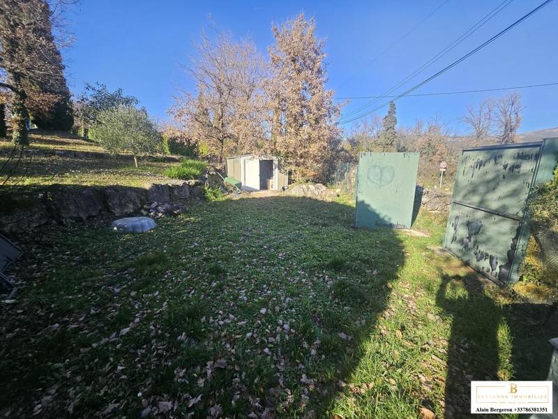 Maison traditionnelle - 157 m² - 6 pièces