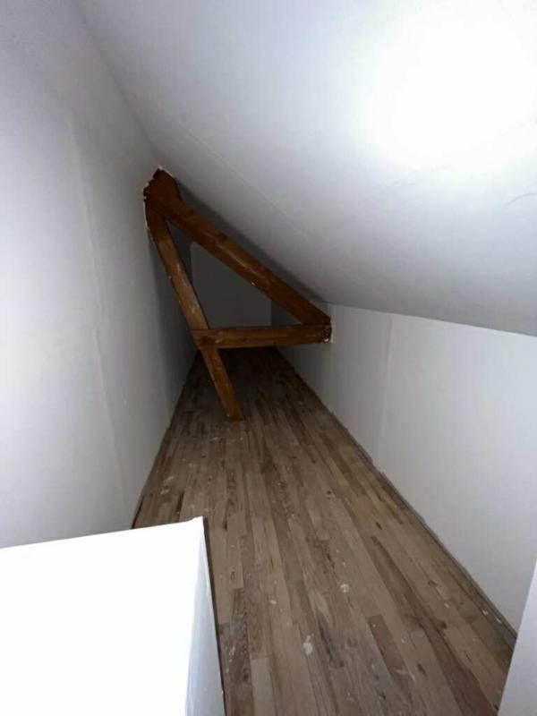 Maison - 191 m² - 8 pièces