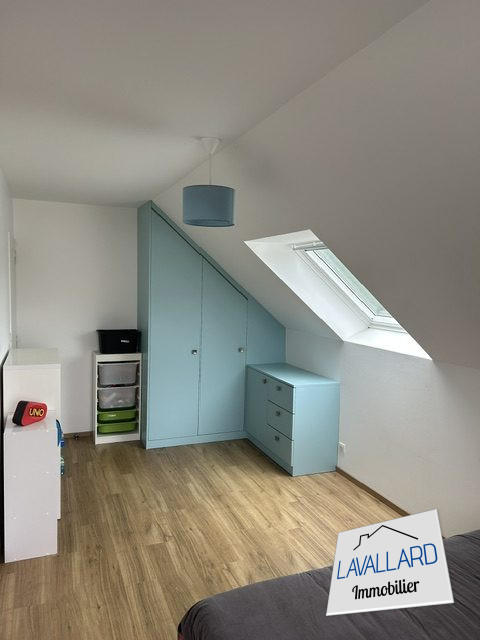 Maison - 180 m² - 6 pièces