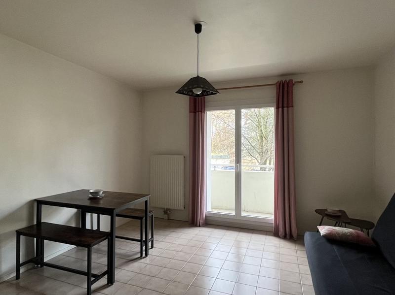Studio - 26 m² - 1 pièce