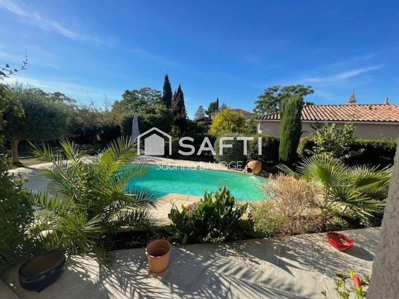 Maison - 110 m² - 4 pièces