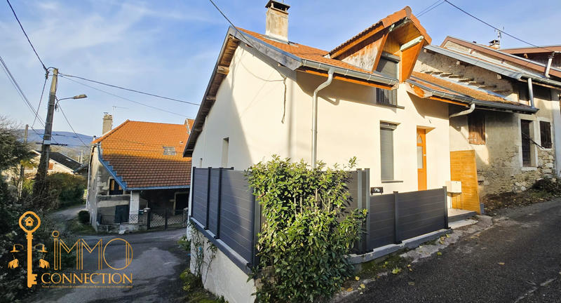 Maison de village - 60 m² - 3 pièces