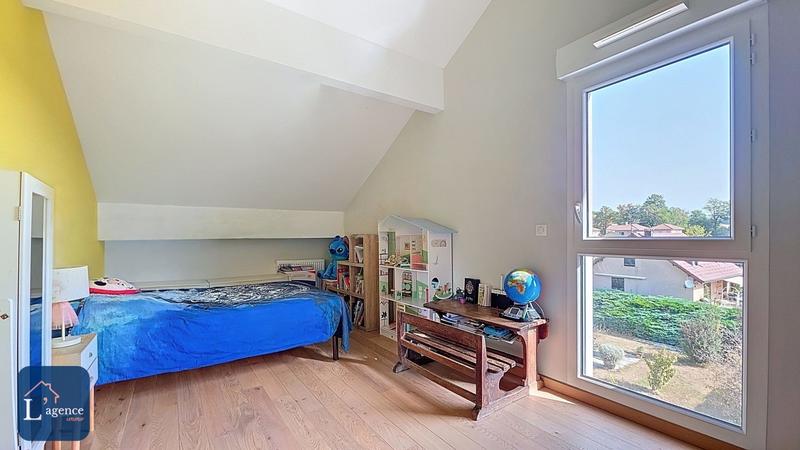 Duplex - 121 m² - 4 pièces