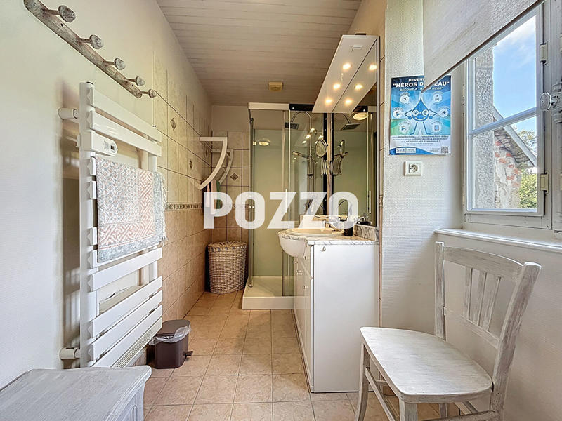 Maison - 207 m² - 10 pièces