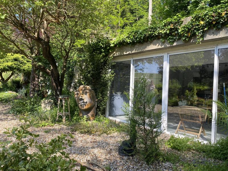 Propriété - 182 m² - 6 pièces