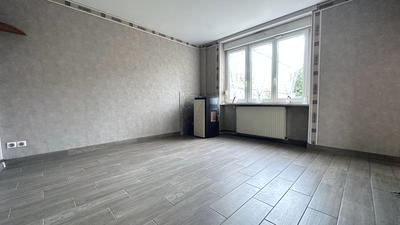 Maison - 98 m² - 6 pièces