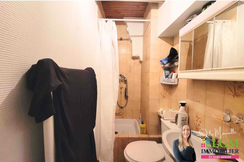 Studio - 24 m² - 1 pièce