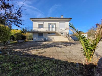 Maison - 189 m² - 6 pièces