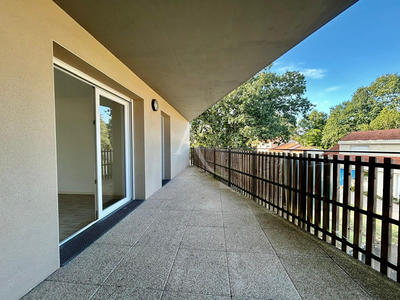 Appartement - 83 m² - 4 pièces