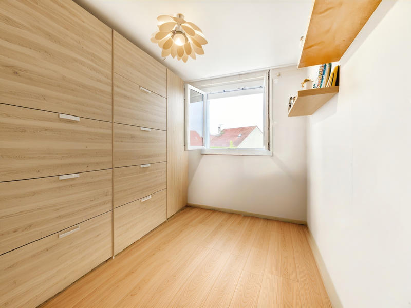 Maison - 101 m² - 5 pièces