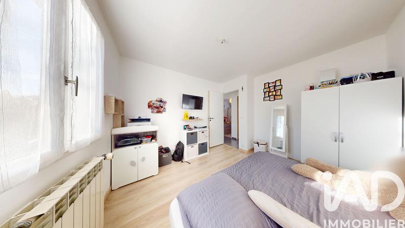 Maison - 80 m² - 5 pièces