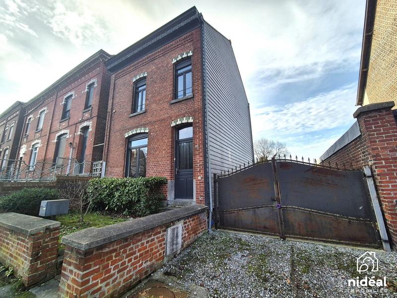 Maison - 80 m² - 4 pièces